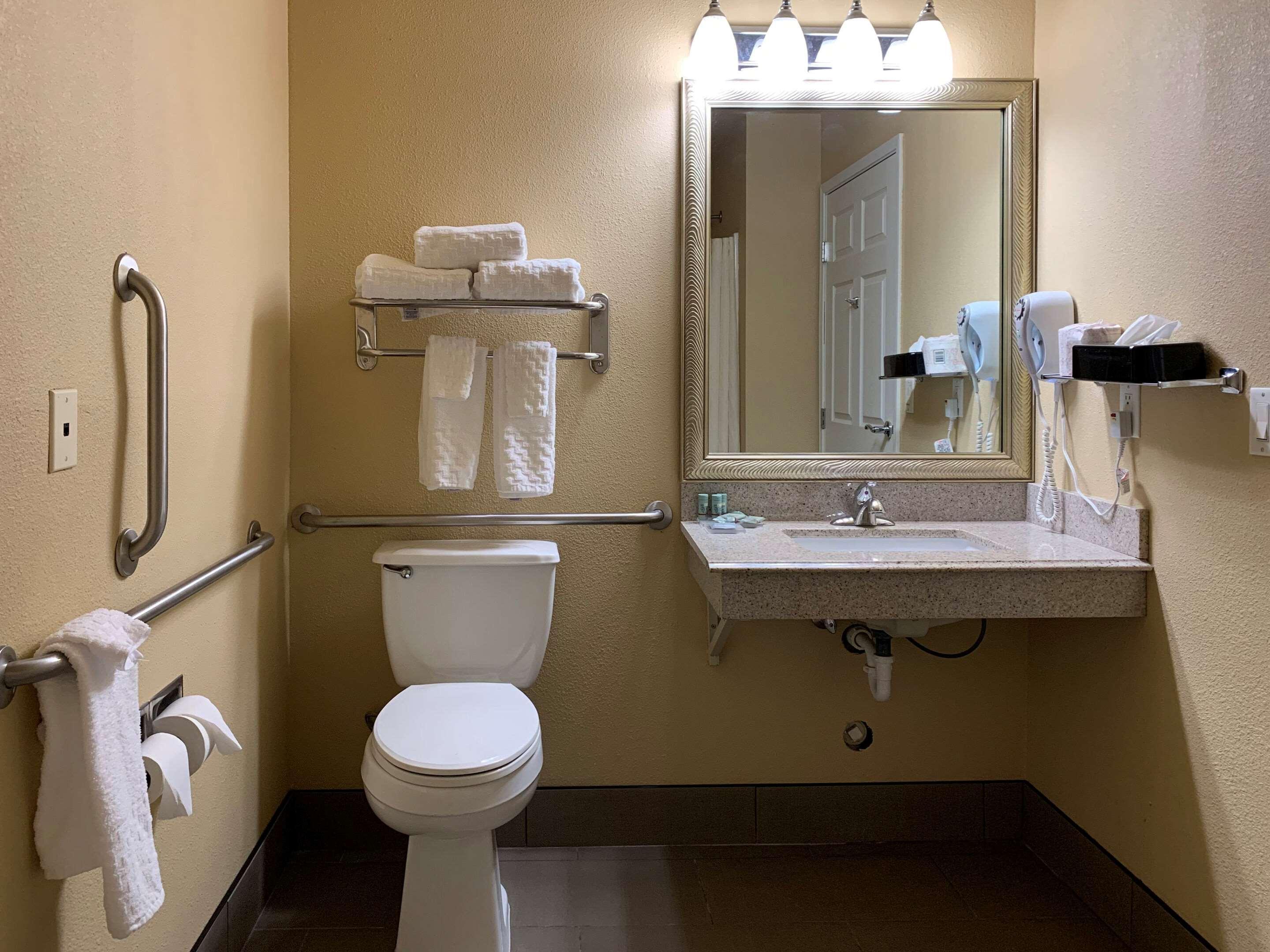 Comfort Inn Saint Paul East Oakdale Exteriör bild